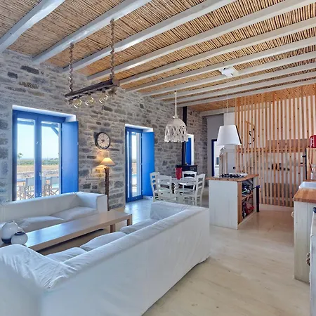 2 Bed - Sleeps 6 - Pets - Pool - Parking Βίλα *